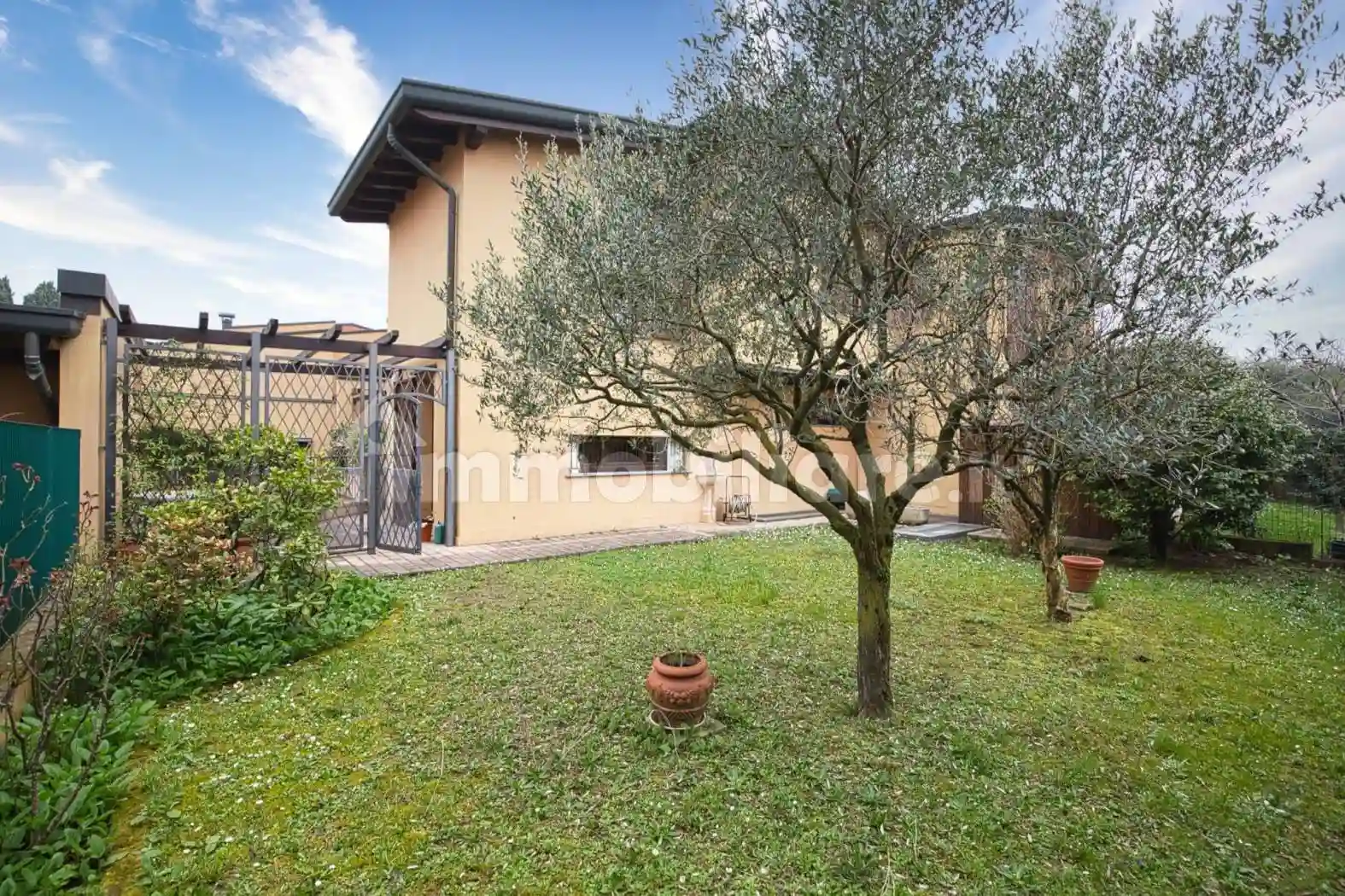 Villetta a schiera - foto 2