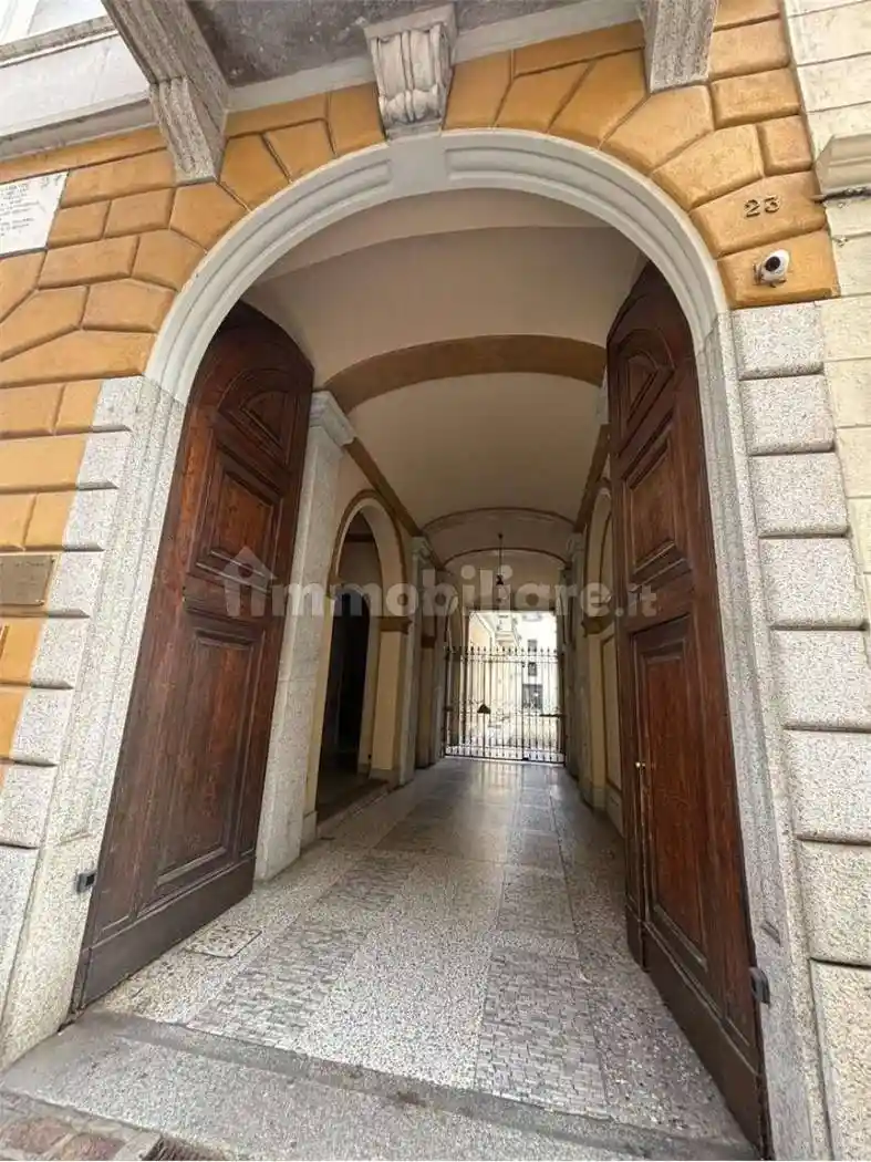 Appartamento in vendita a Novara