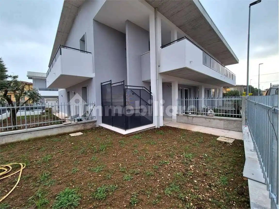 Appartamento in vendita a Valeggio sul Mincio