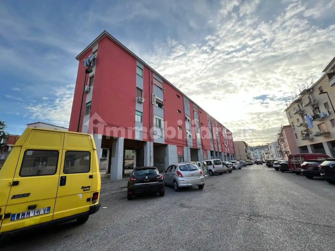 Appartamento in vendita a Napoli