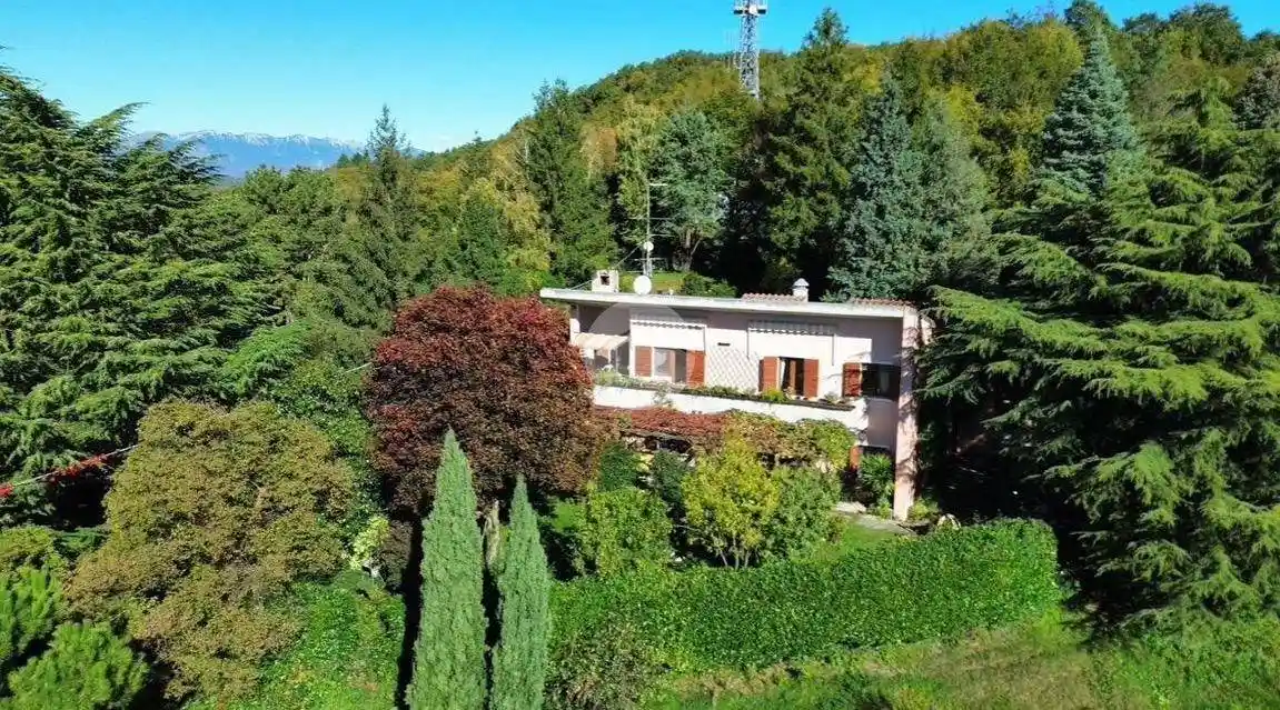 Villa in vendita a Negrar di Valpolicella