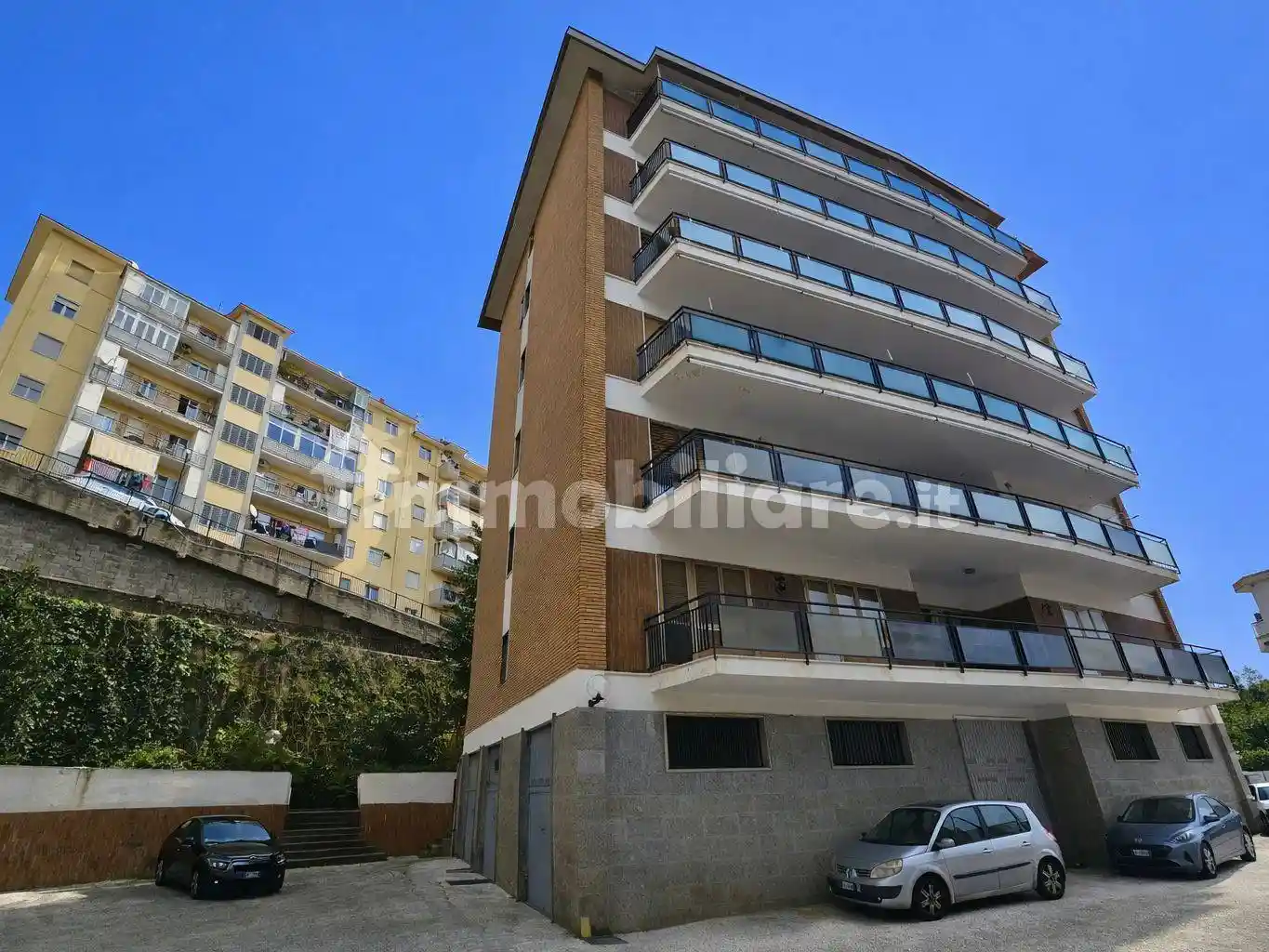 Appartamento in vendita a Napoli