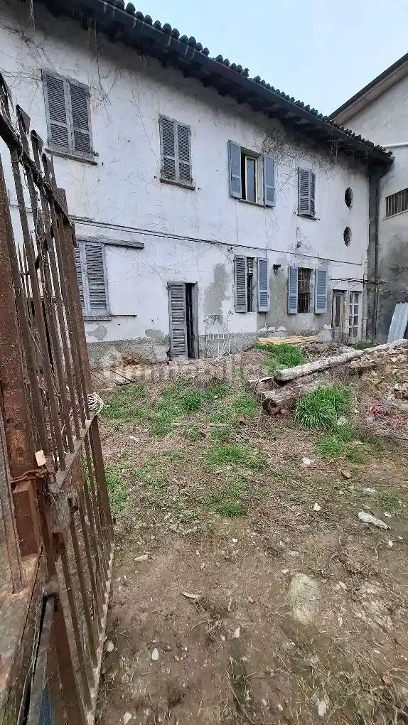 Rustico - Casale in vendita a Chignolo Po