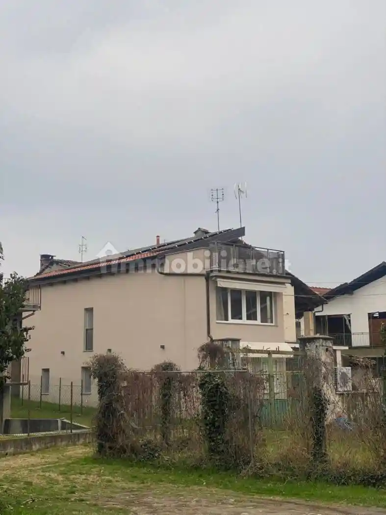 Casa indipendente in vendita a Giaveno
