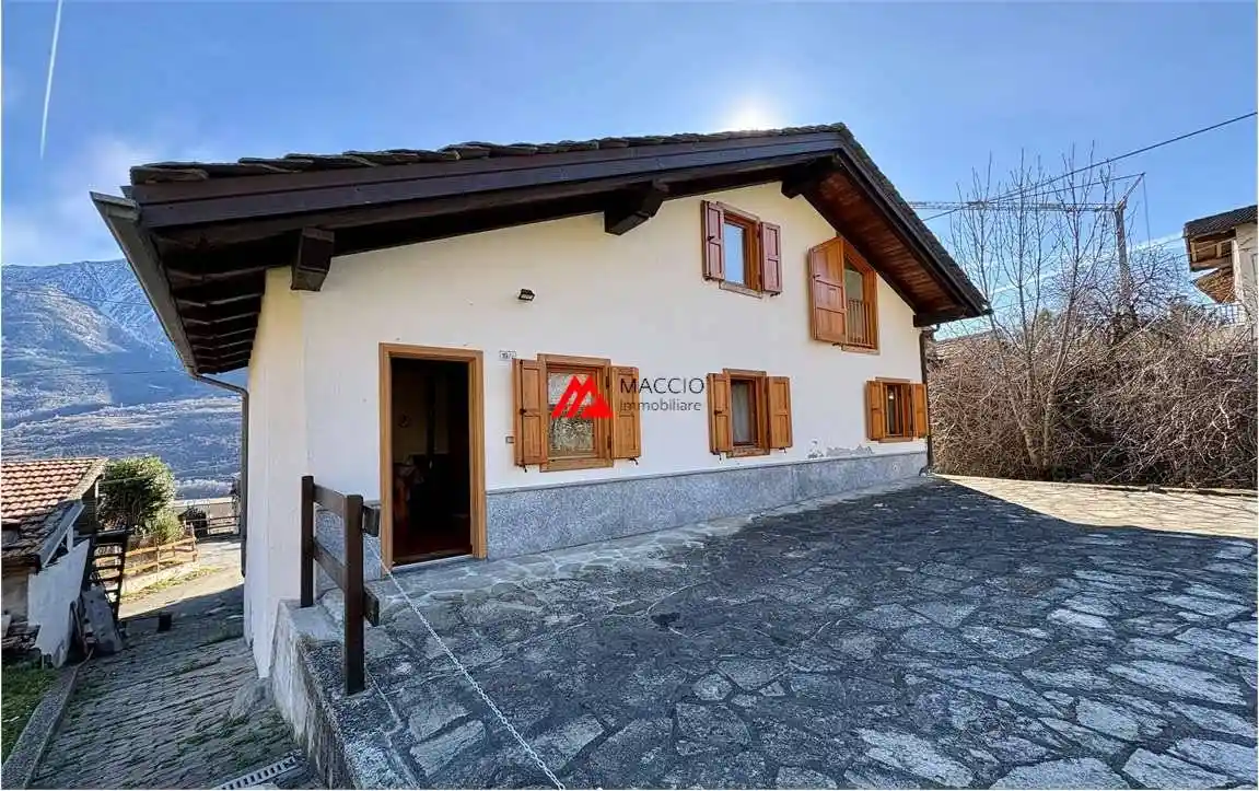 Appartamento in vendita a Quart