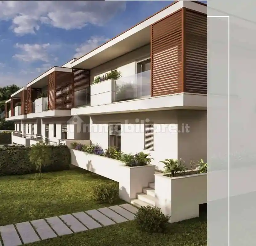 Appartamento in vendita a Montignoso