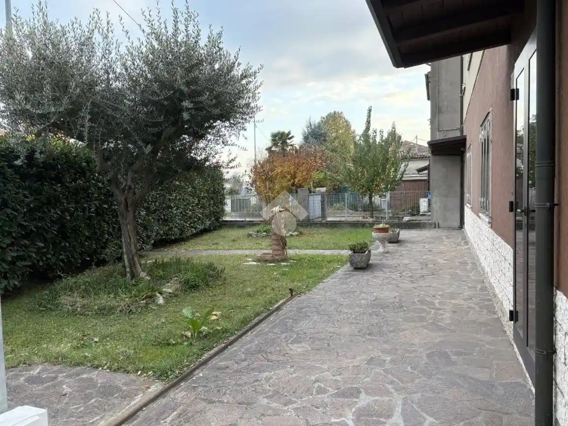 Villa in vendita a Ferrara