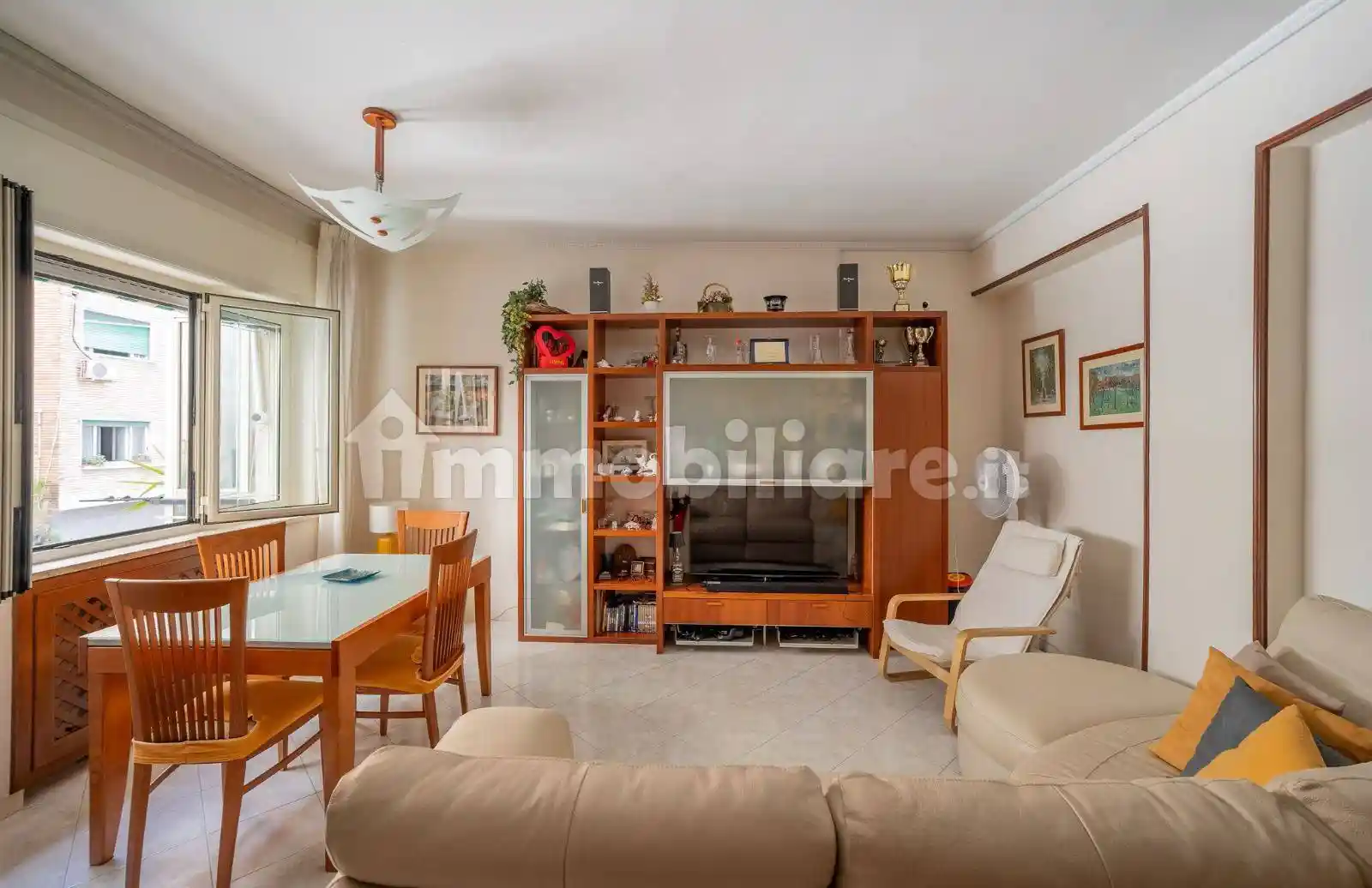 Appartamento in vendita a Napoli