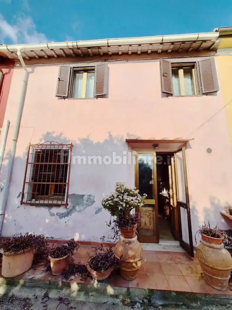 Casa indipendente in vendita a San Giuliano Terme