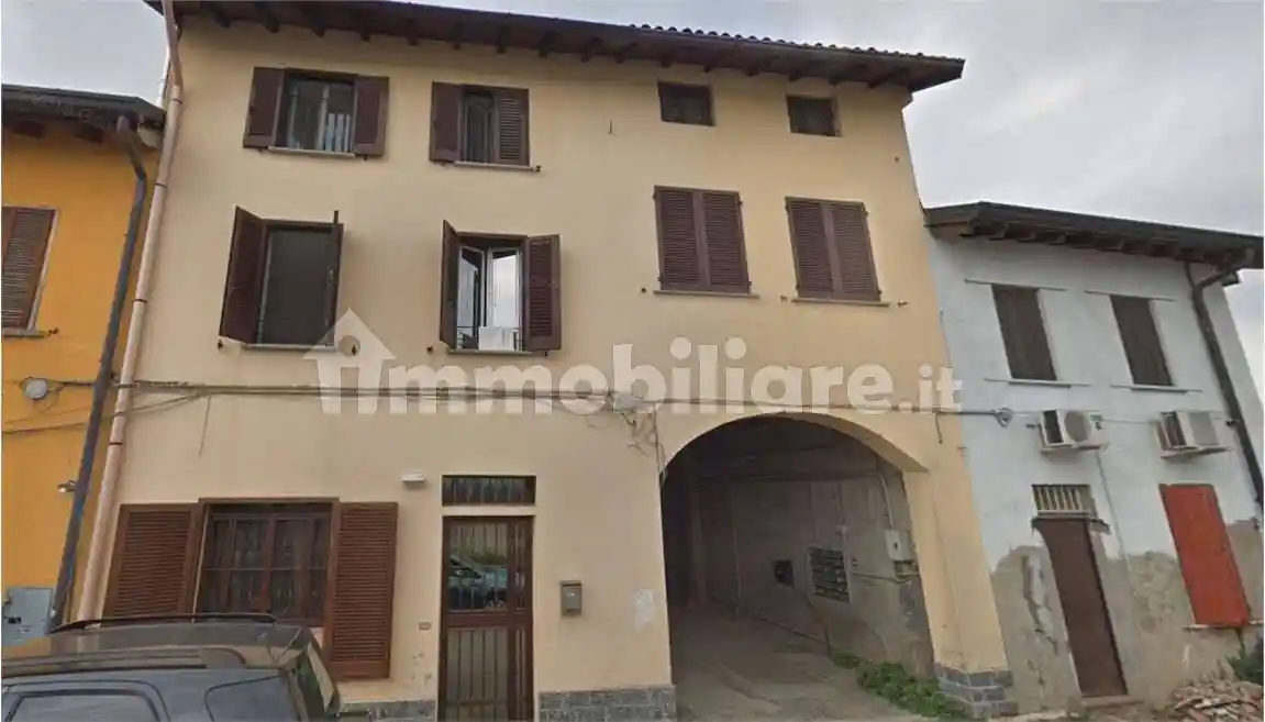 Appartamento in vendita a Basiano