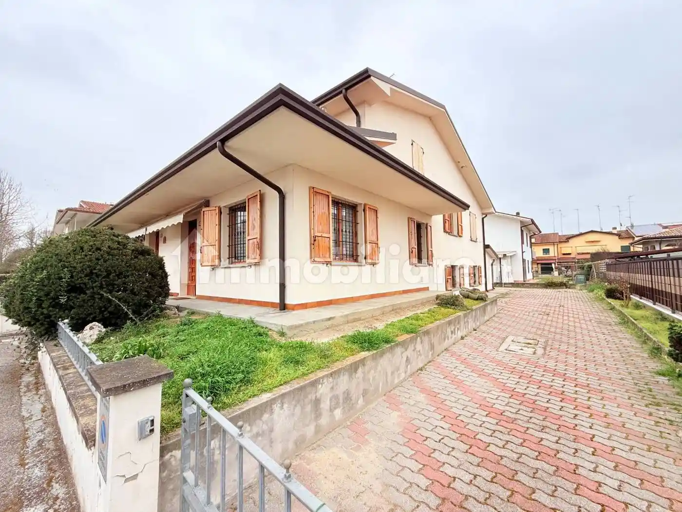 Villa in vendita a Argenta