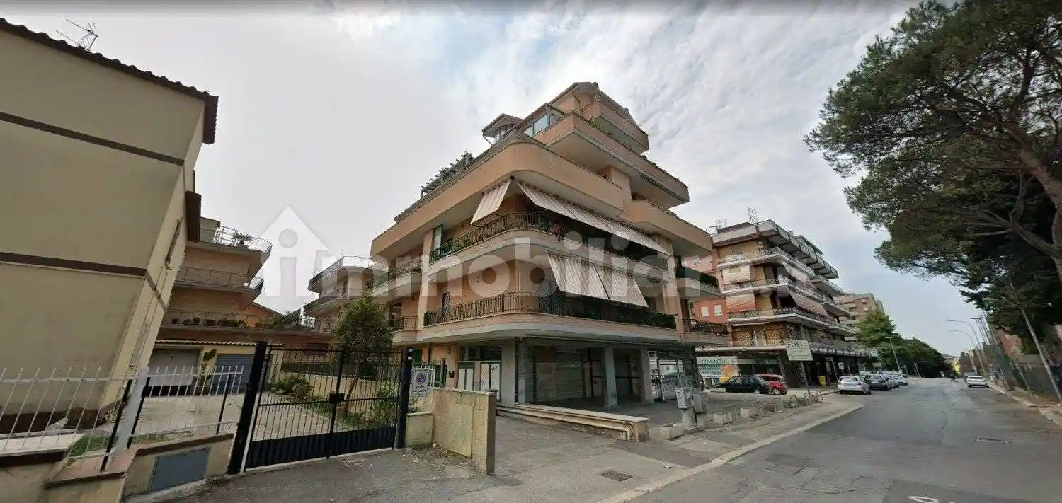 Appartamento in vendita a Pomezia