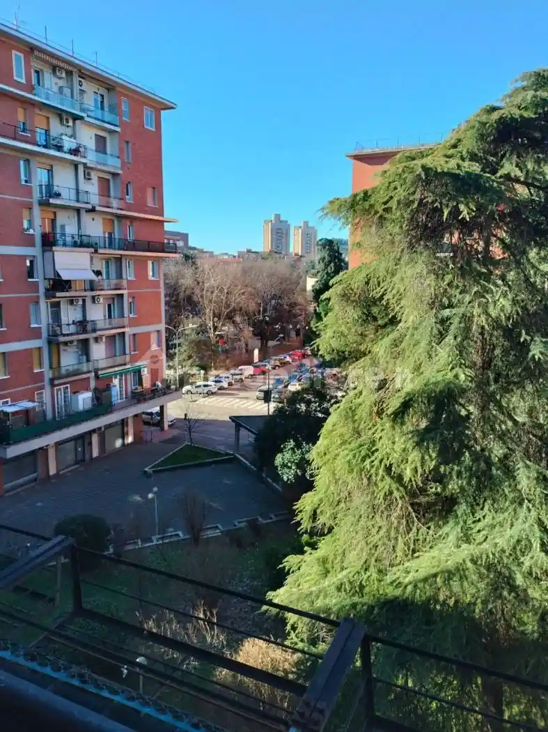 Appartamento in vendita a Bologna