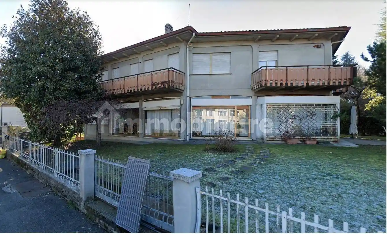 Villa in vendita a Brenna