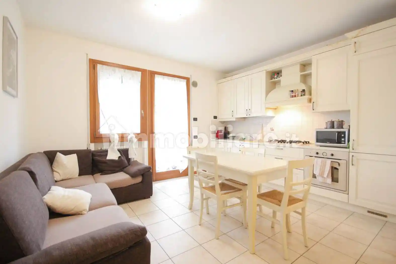 Appartamento in vendita a Torri di Quartesolo