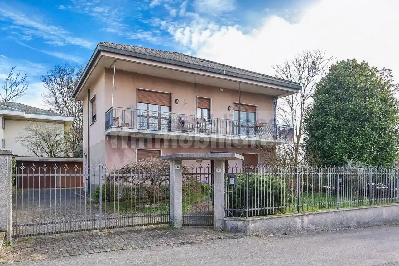 Villa in vendita a Giussano