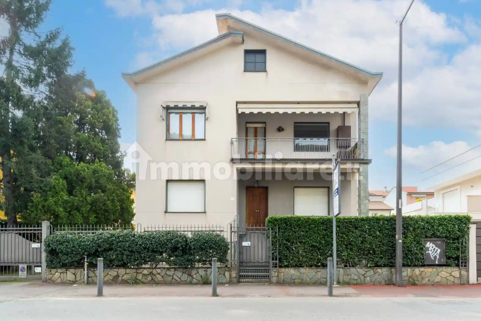 Villa in vendita a Cernusco sul Naviglio
