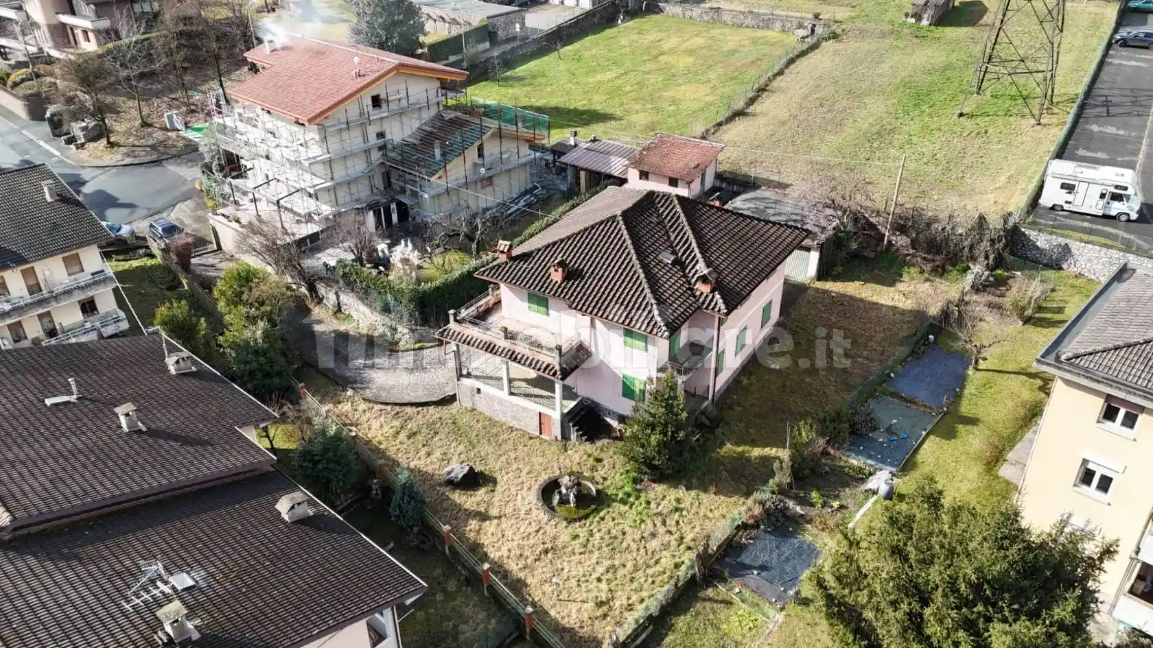 Villa in vendita a Capo di Ponte