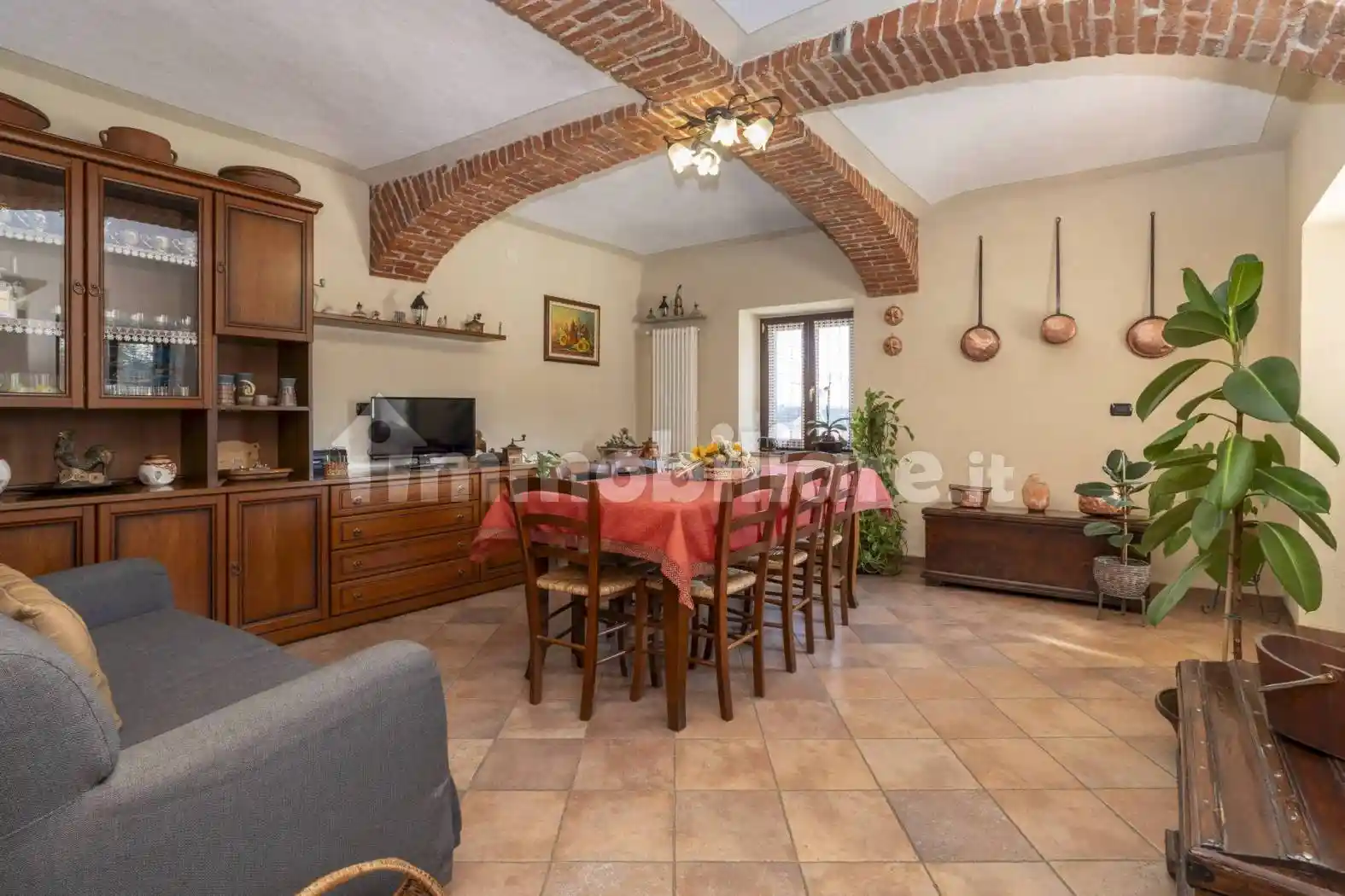 Casa indipendente in vendita a Busca