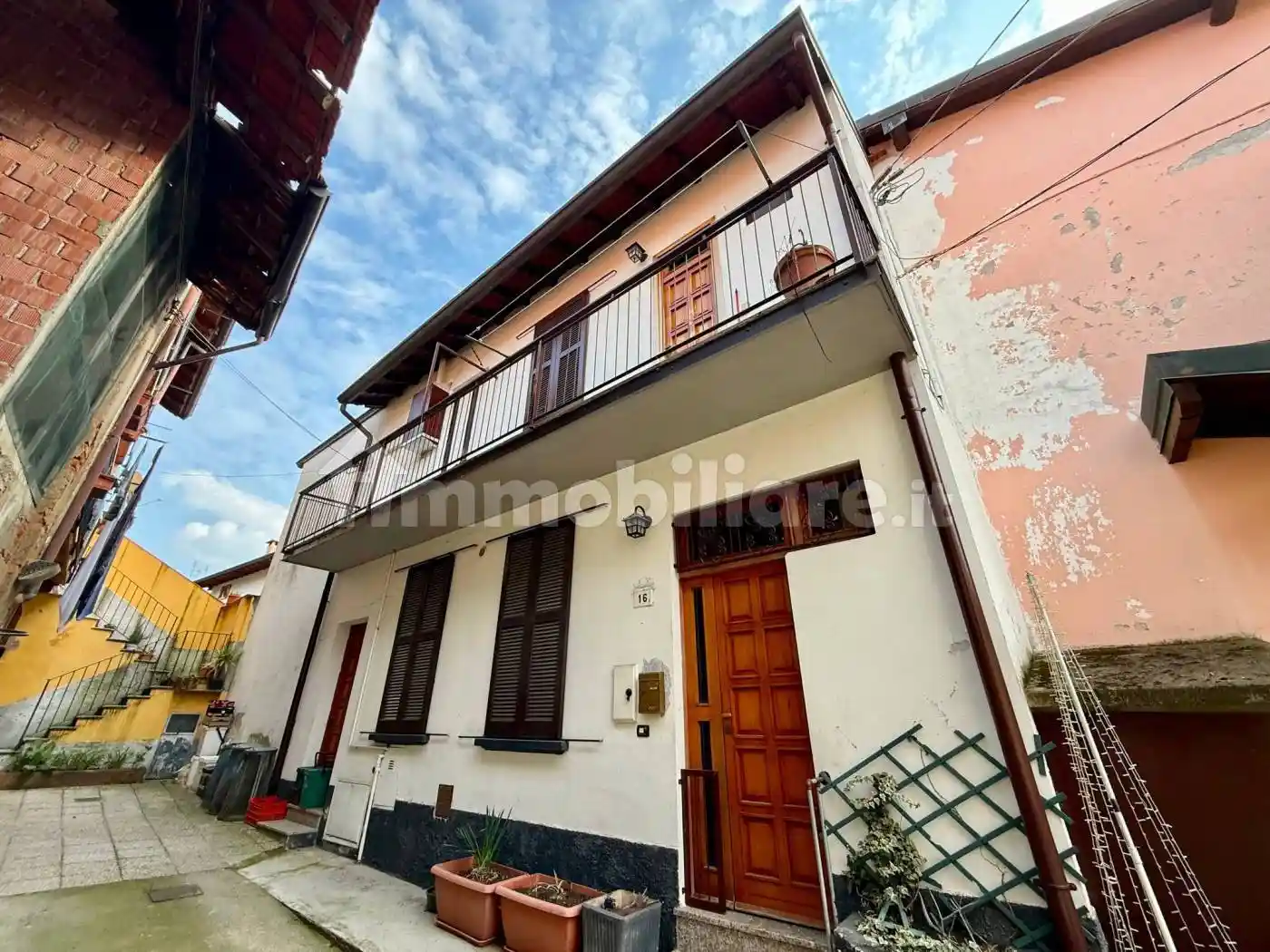 Appartamento in vendita a Turate