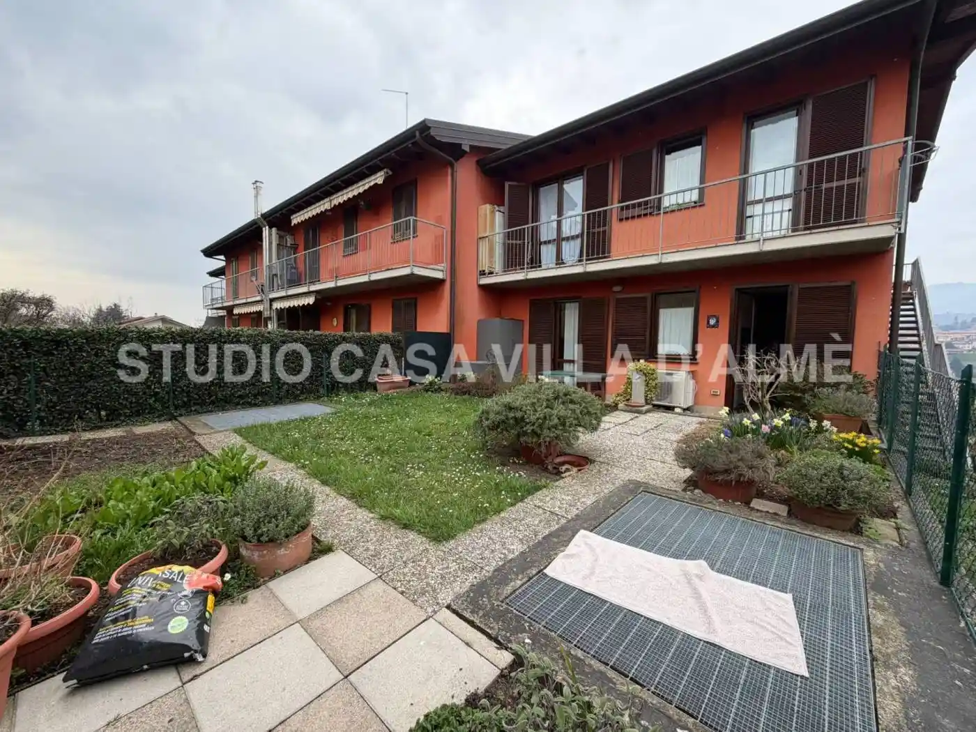 Appartamento in vendita a Villa d'Almè