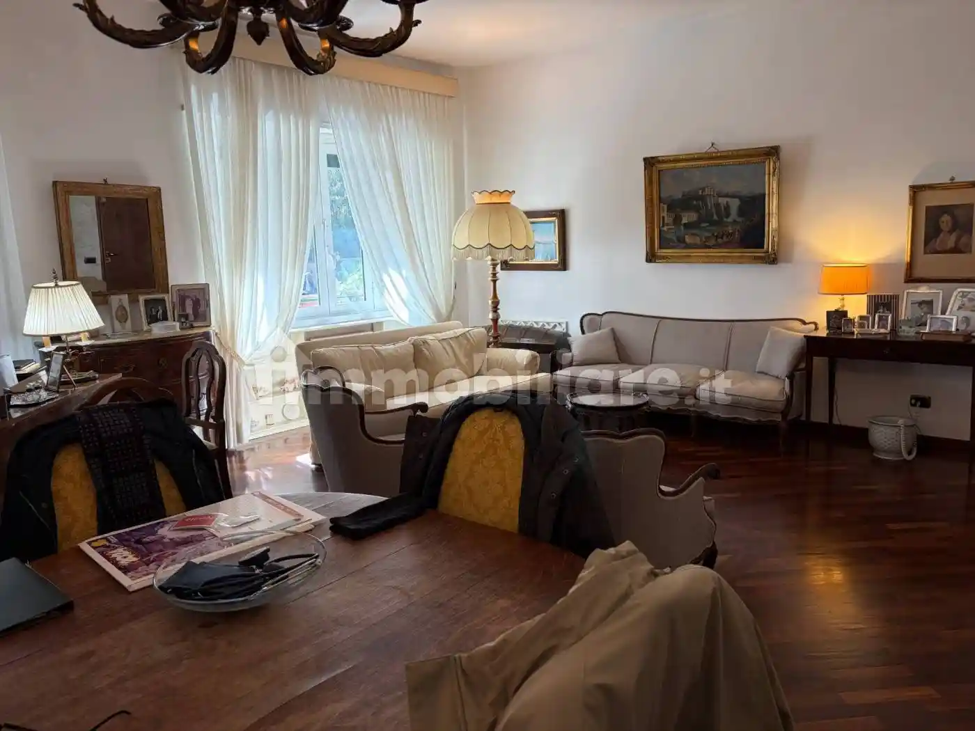 Appartamento in vendita a Napoli