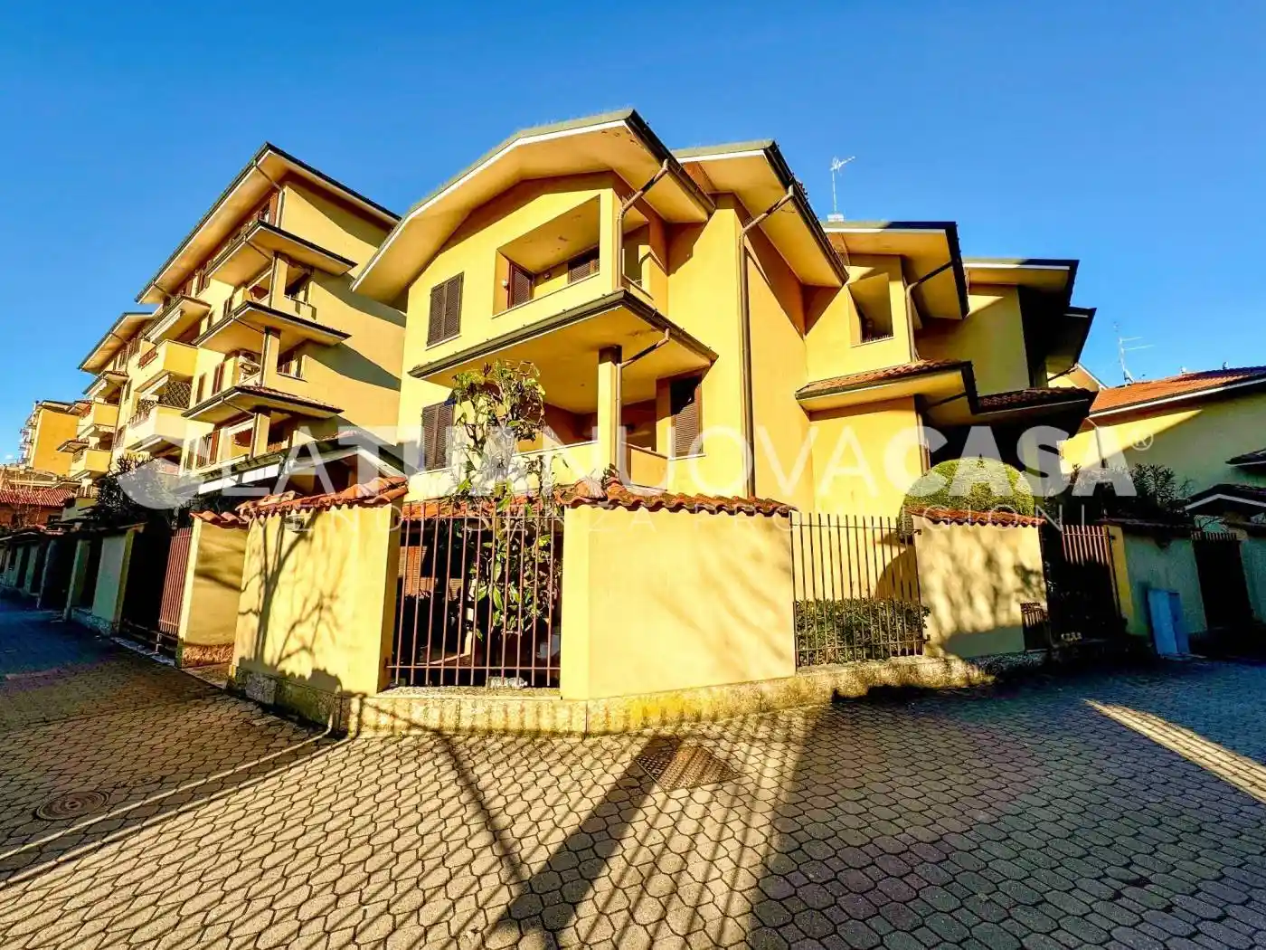 Villetta a schiera in vendita a Bareggio