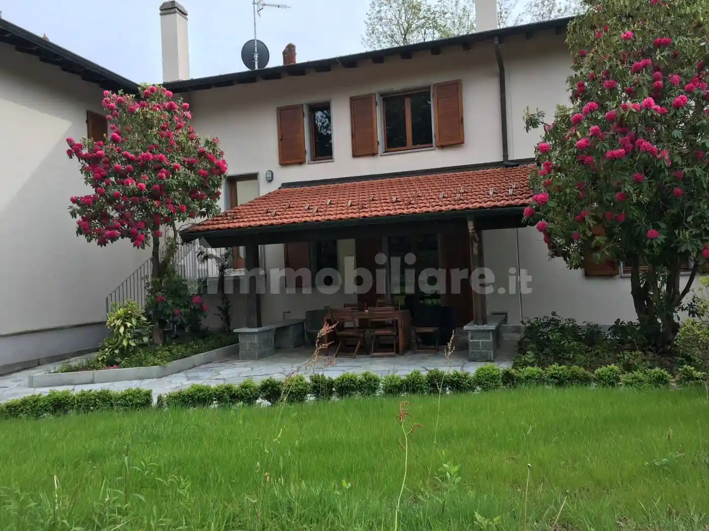 Appartamento in affitto a Laveno-Mombello