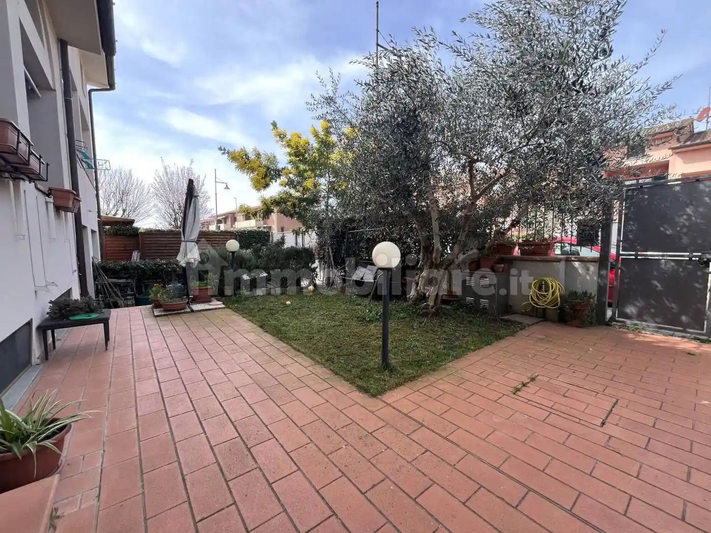 Villetta a schiera in vendita a Calenzano