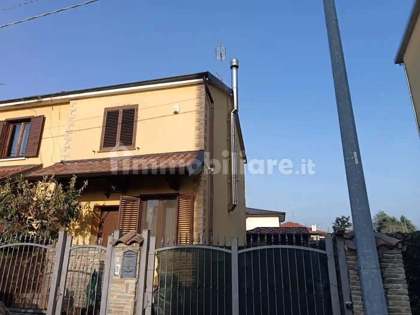 Villetta a schiera - foto 2