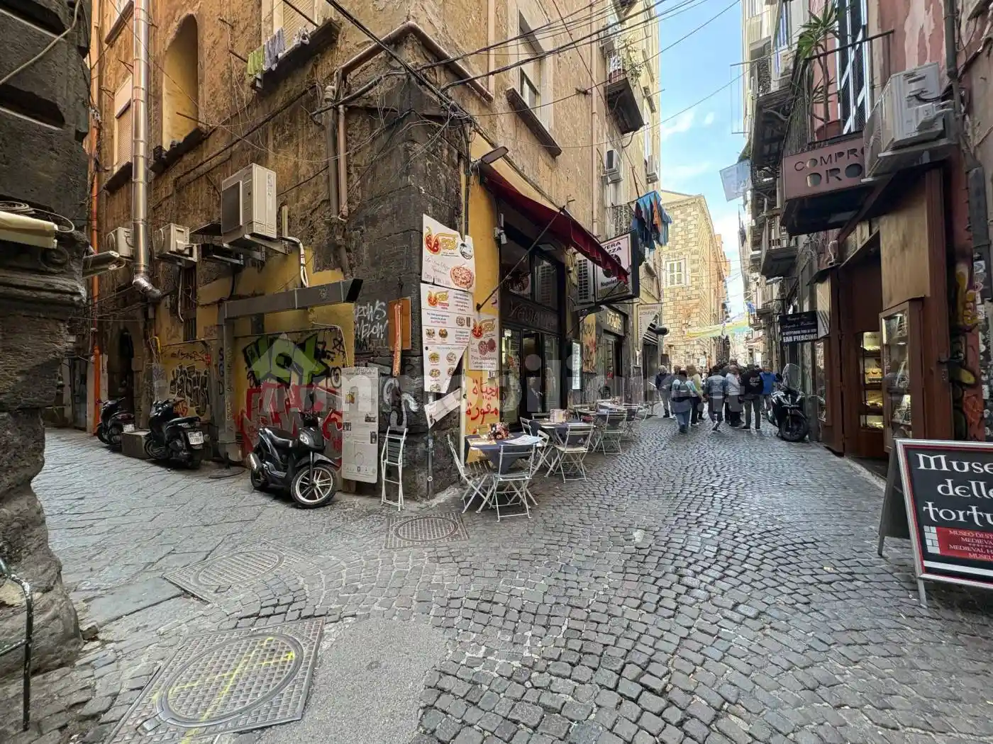 Appartamento in vendita a Napoli