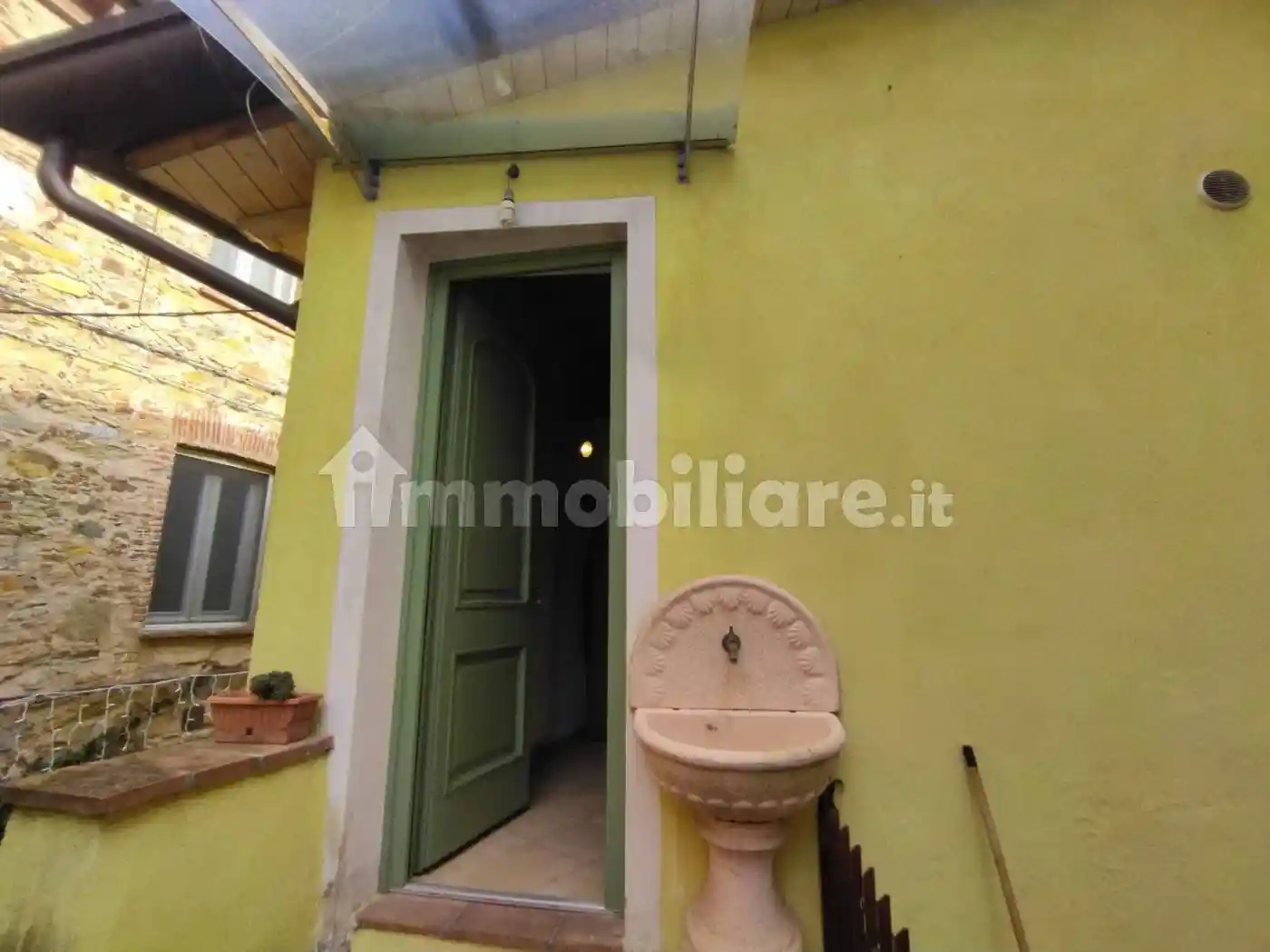 Casa indipendente in vendita a Camaiore