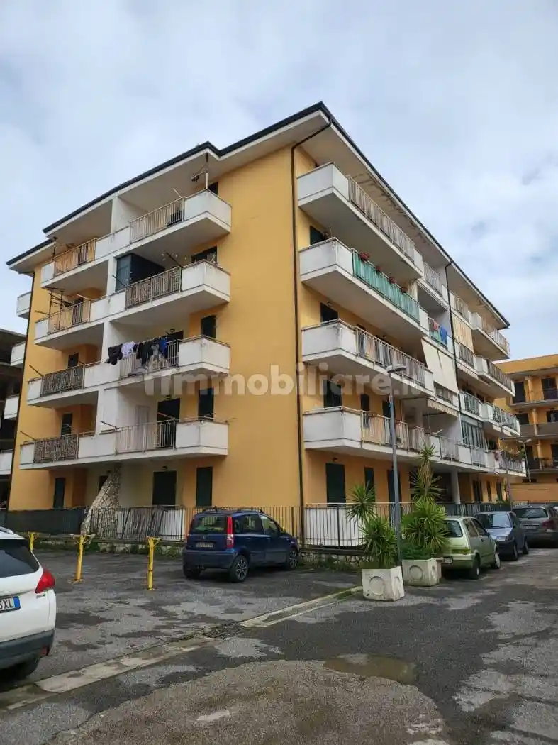 Appartamento in vendita a Orta di Atella