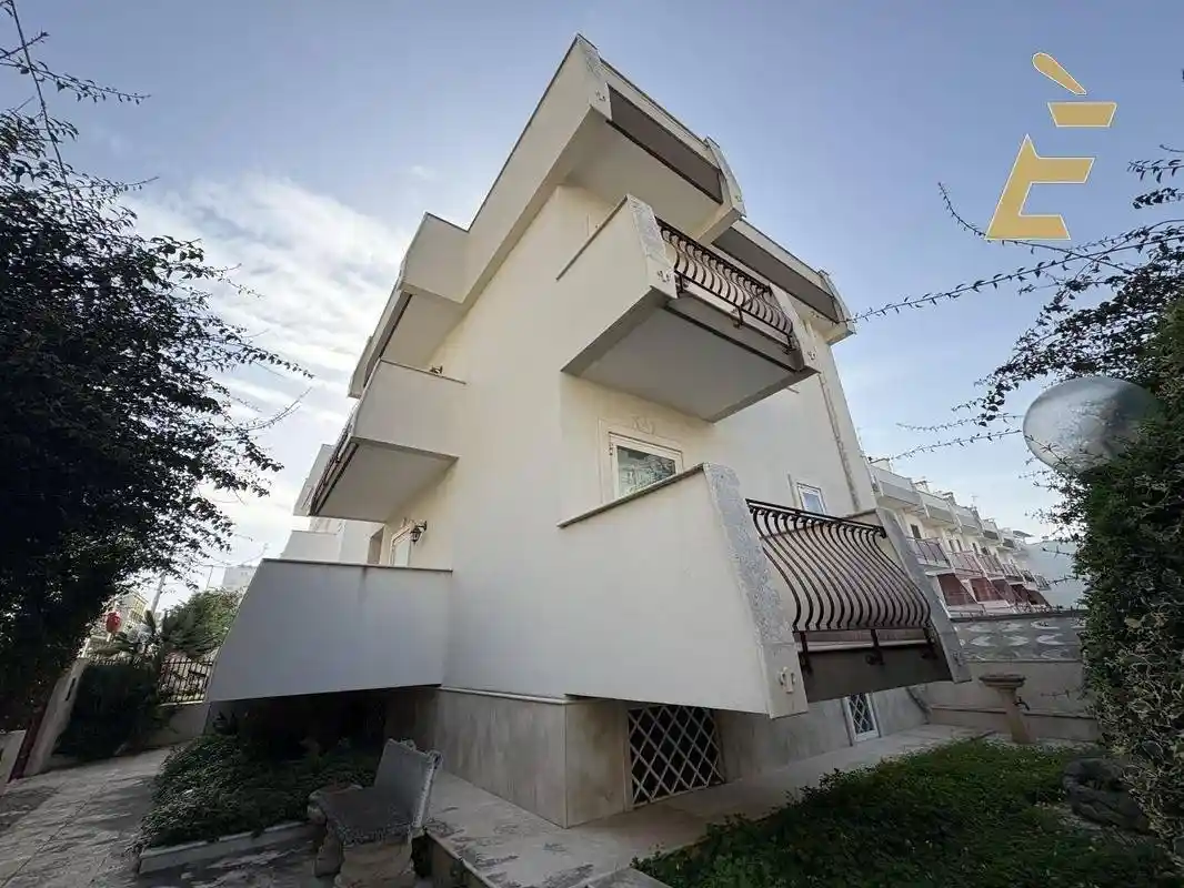 Villa in vendita a Bari