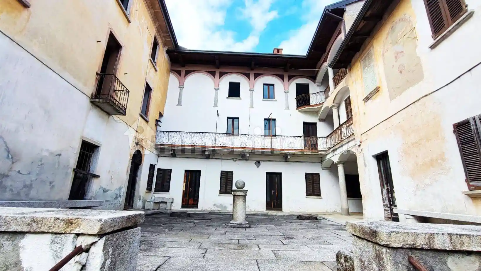 Casa indipendente in vendita a San Maurizio d'Opaglio