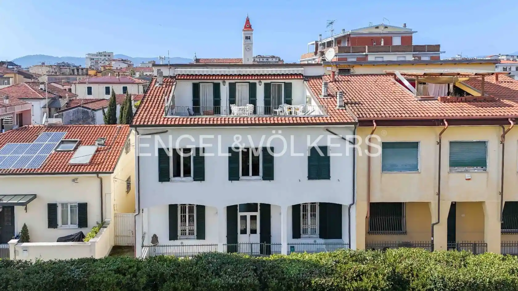 Villa in vendita a Carrara