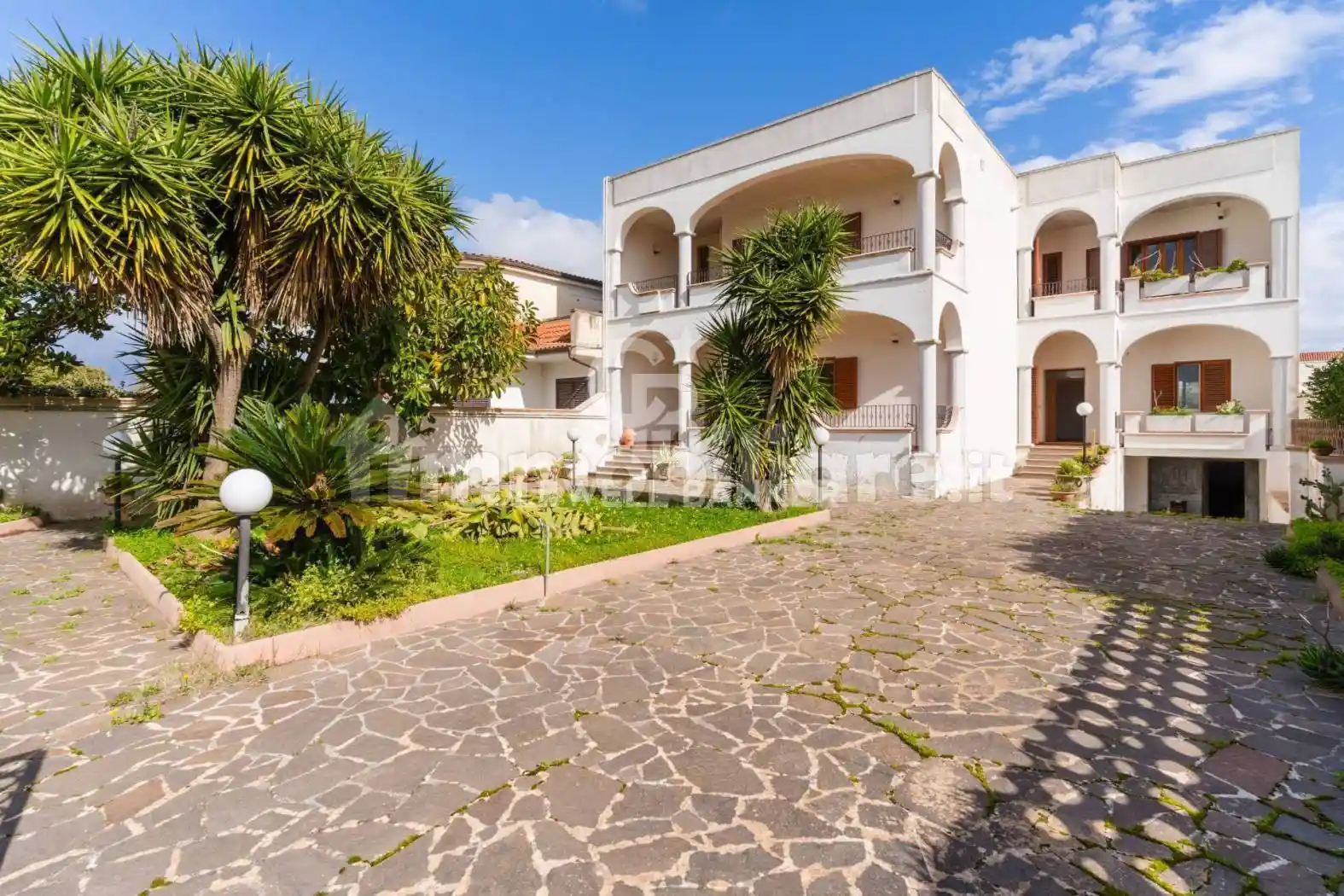 Villa in vendita a Surano