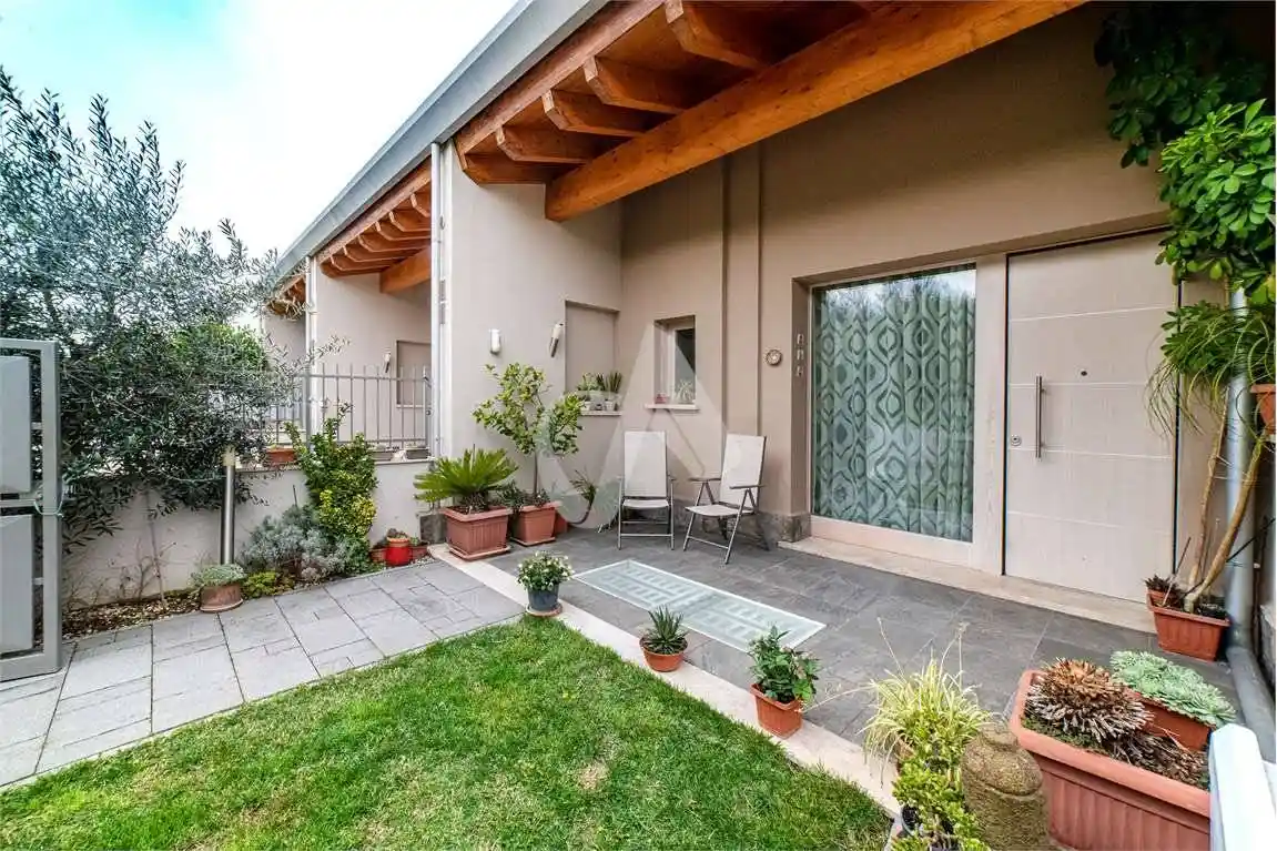 Villetta a schiera in vendita a Frascati