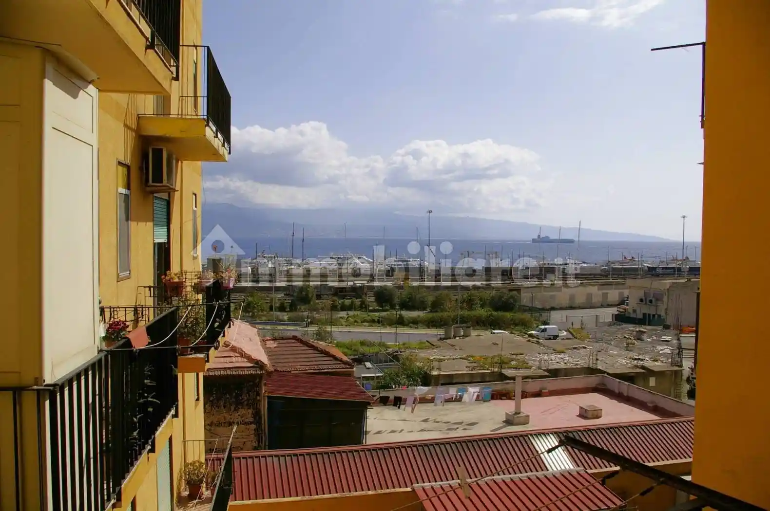 Appartamento in vendita a Messina