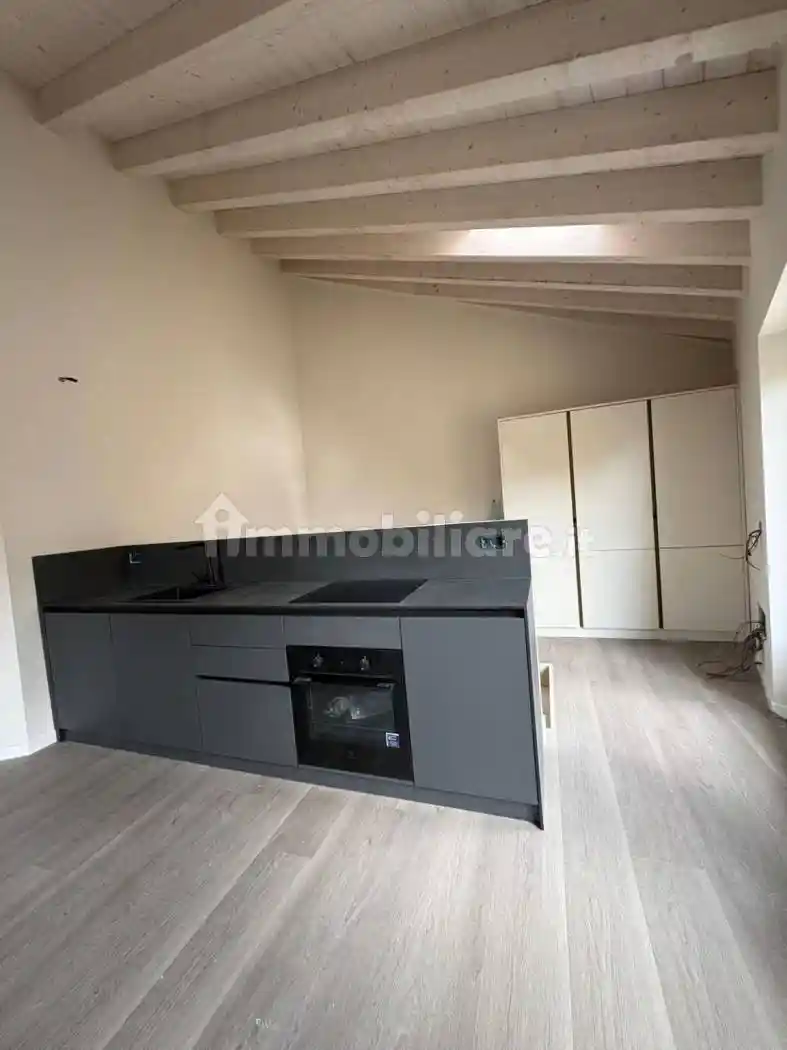 Attico - Mansarda in affitto a Cellatica