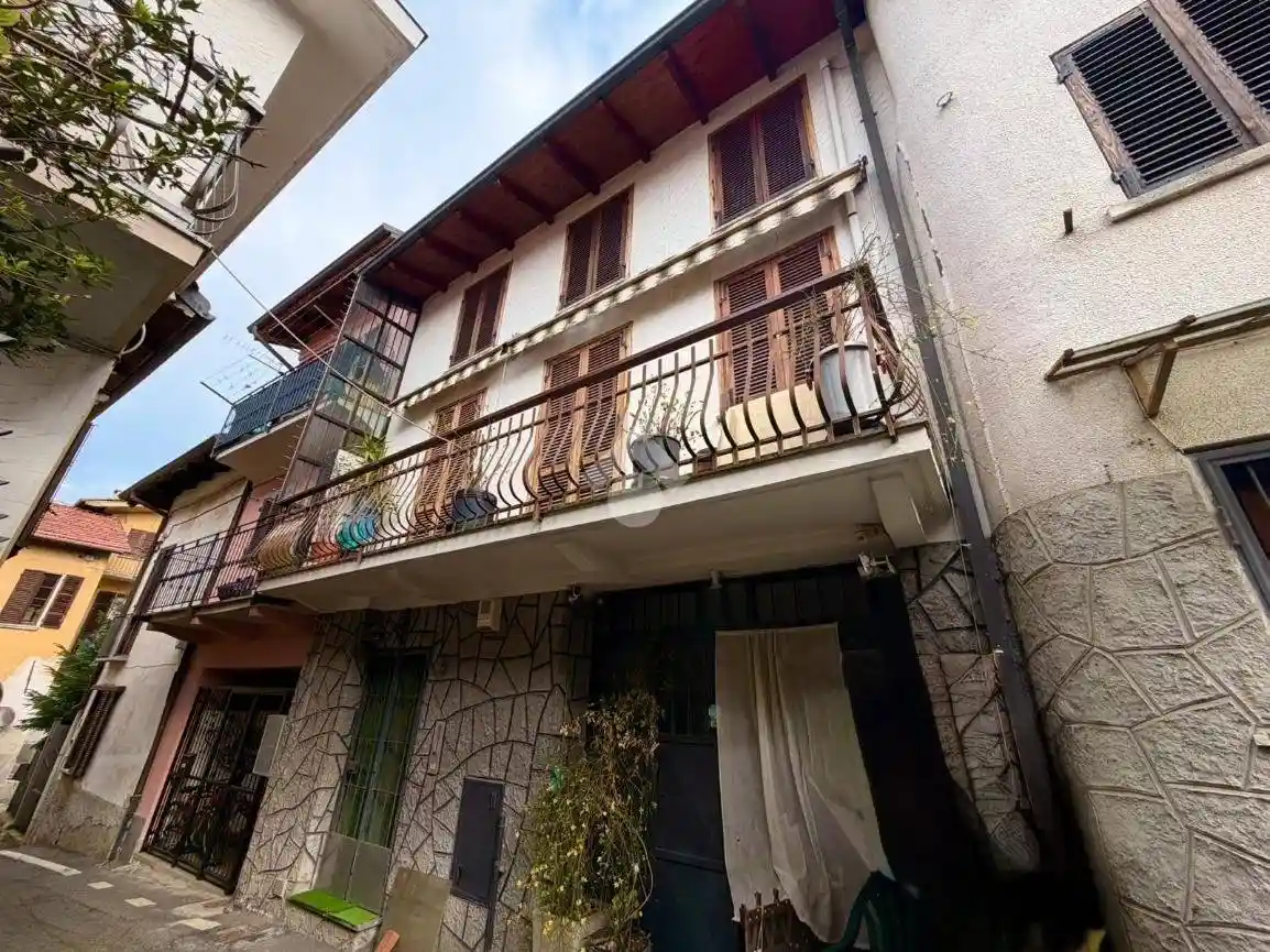 Casa indipendente in vendita a Gassino Torinese