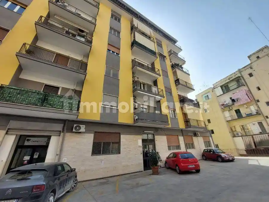 Appartamento in vendita a Taranto