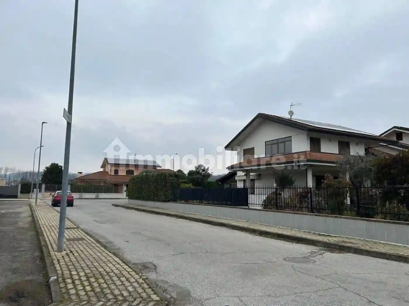 Villetta a schiera - foto 2
