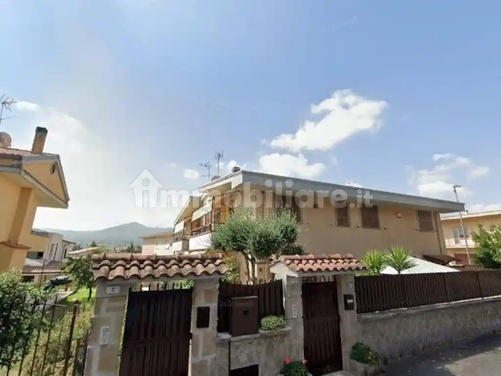 Appartamento in vendita a Colonna