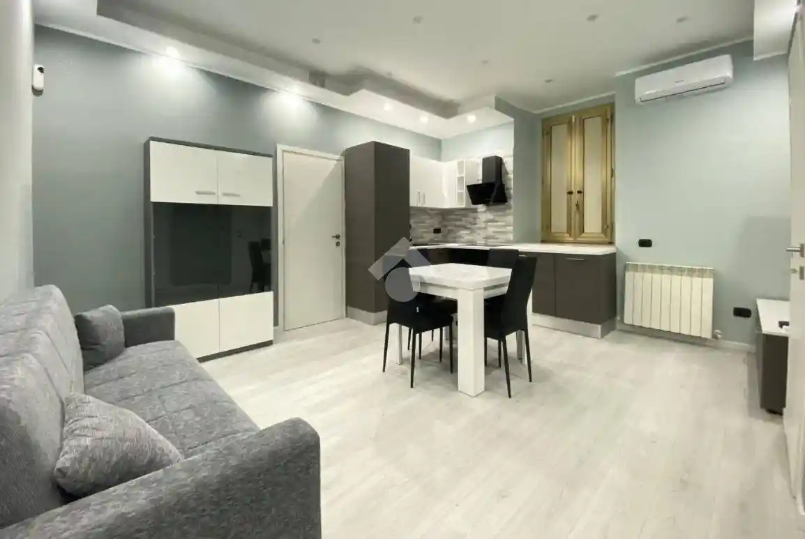 Appartamento in vendita a Paola