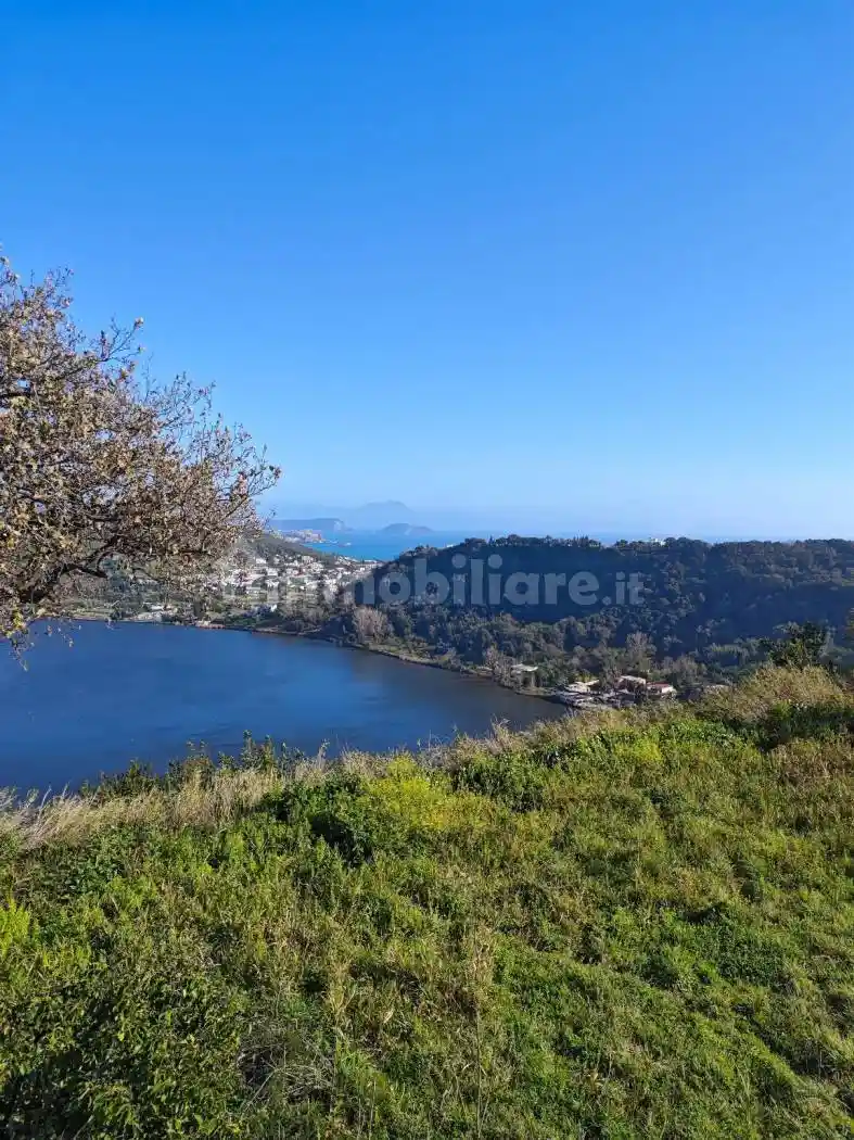 Villa in affitto a Pozzuoli