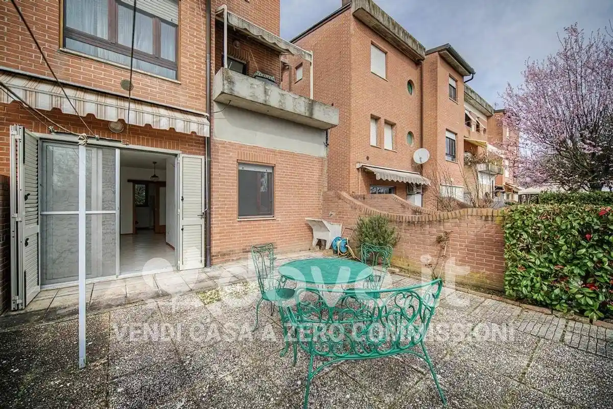 Appartamento in vendita a Monteroni d'Arbia