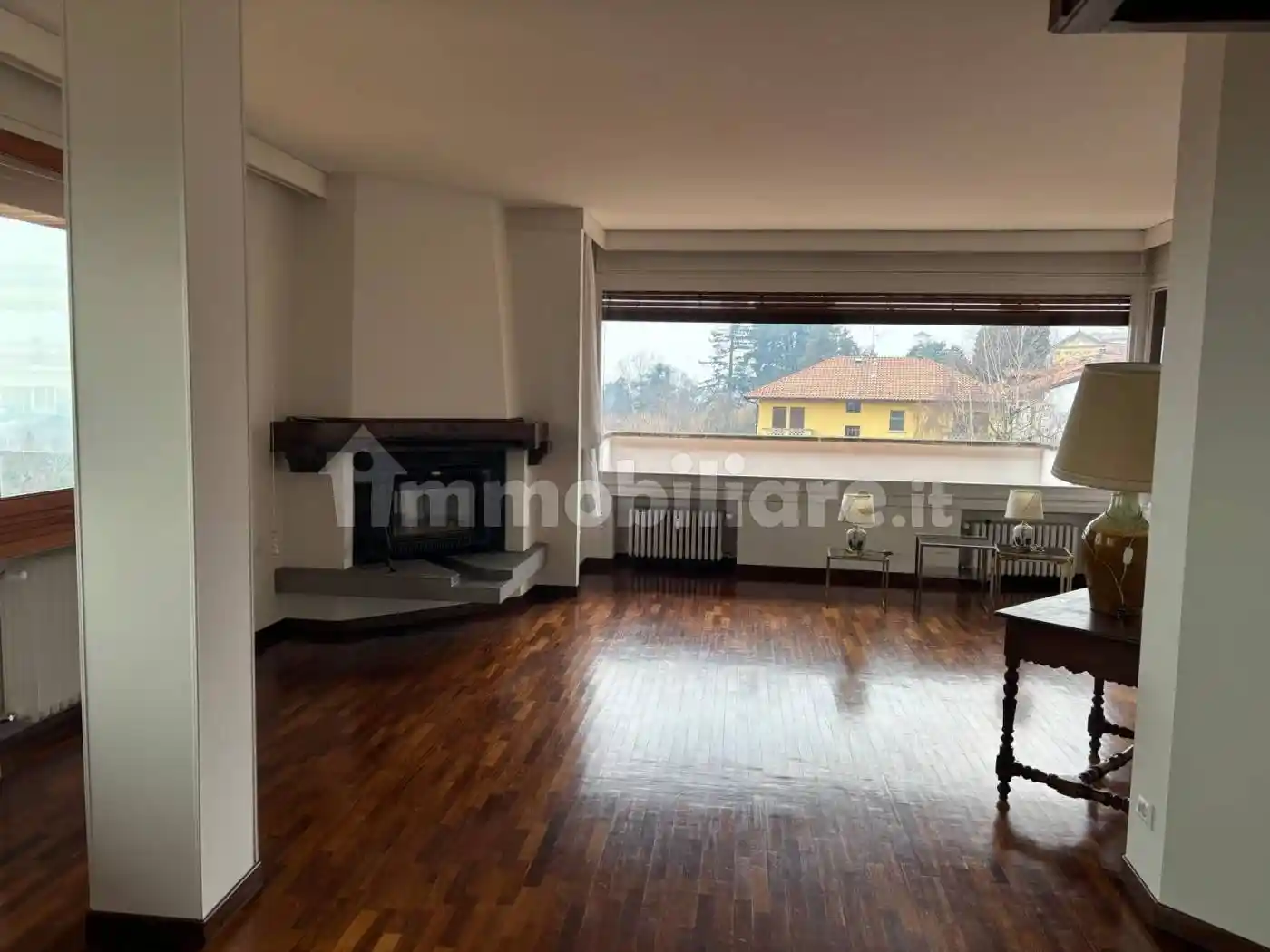 Appartamento in affitto a Pollone