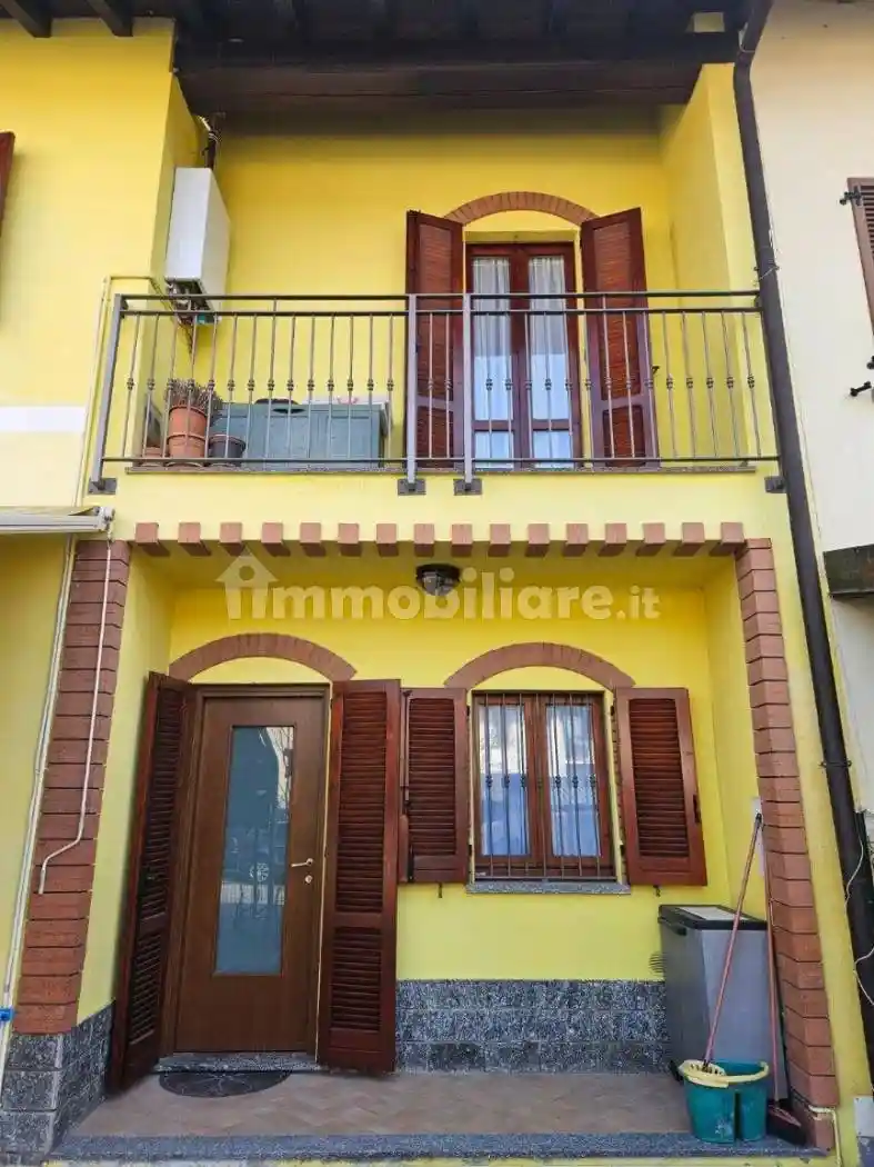 Casa indipendente in vendita a Giussano