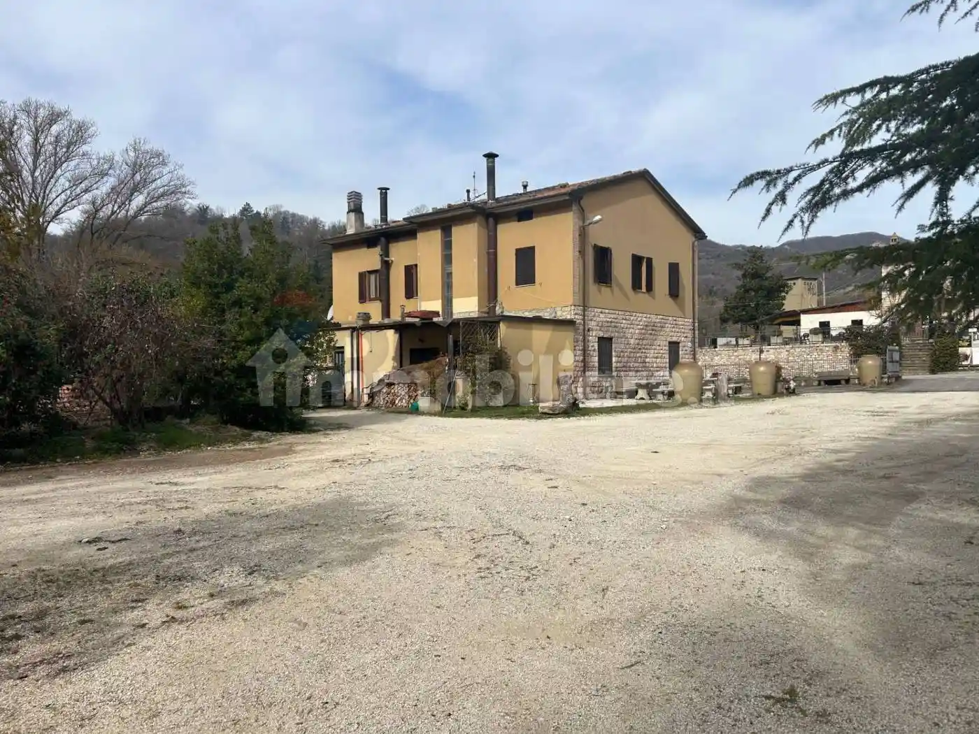 Casa indipendente in vendita a Assisi